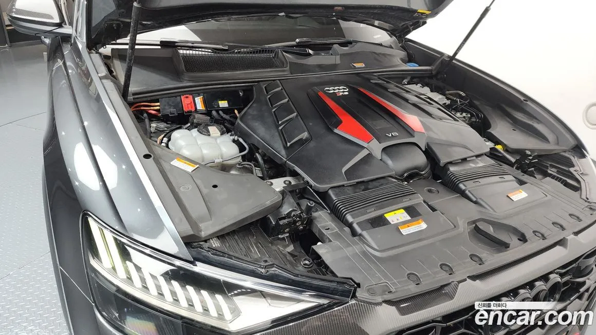 Audi RSQ8 2021 из KR, фото 6