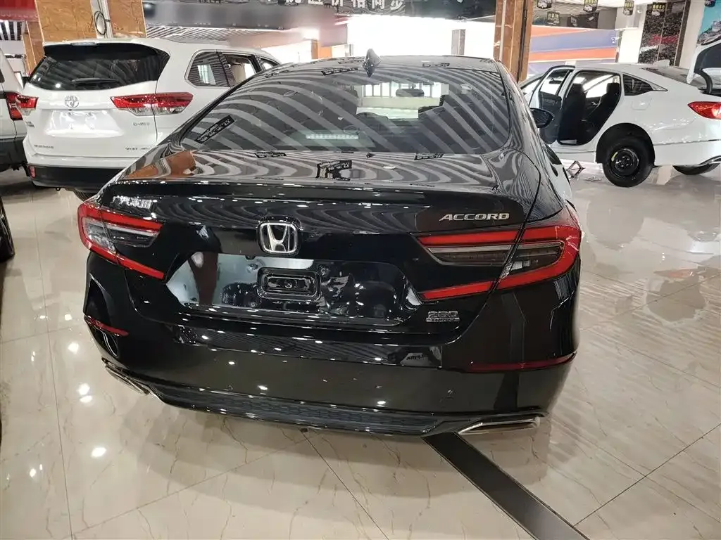 Honda Accord 2022 из CN, фото 9