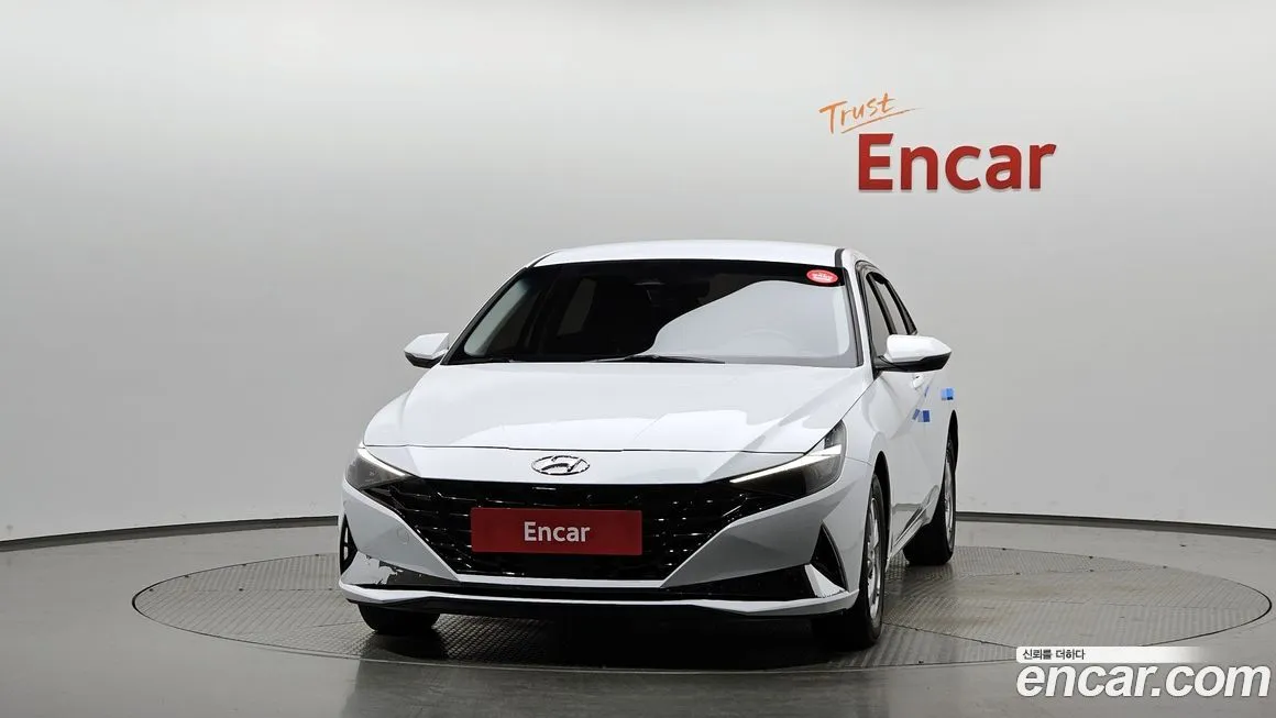 Hyundai AVANTE — фото 3