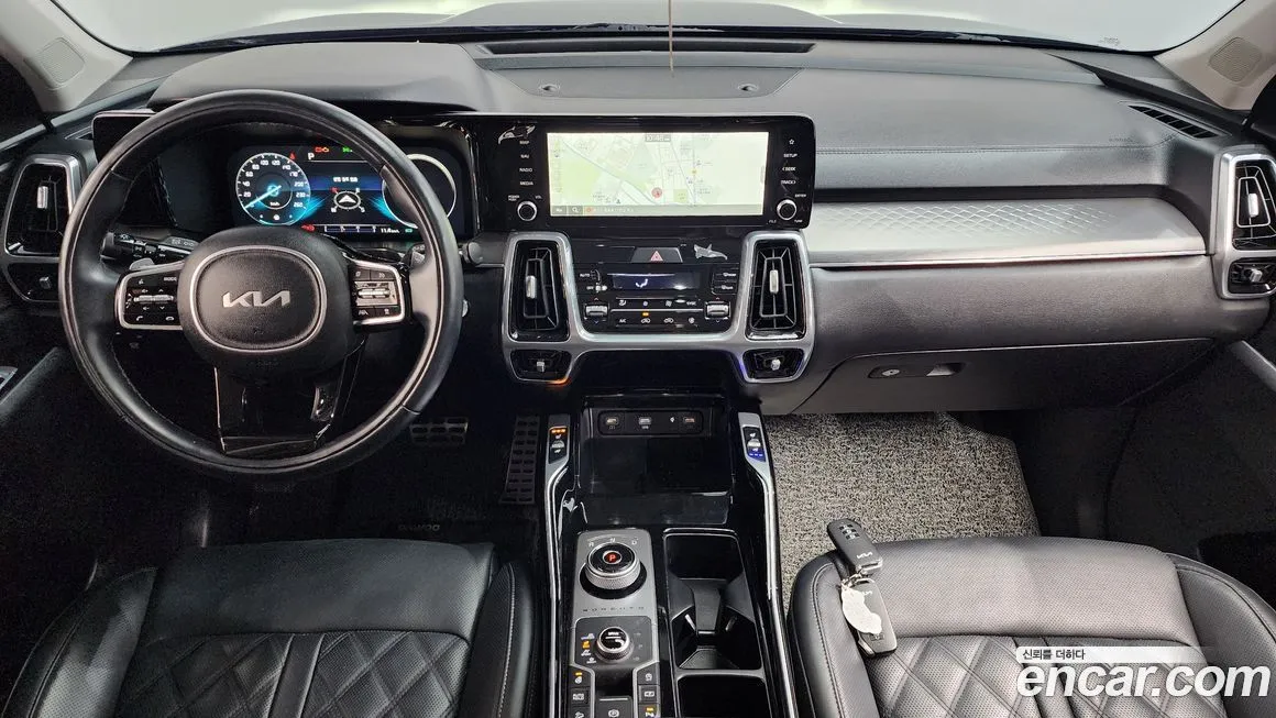 Kia Sorento — фото 7
