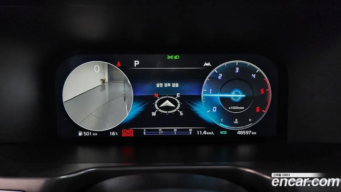 Kia Sorento — фото 8