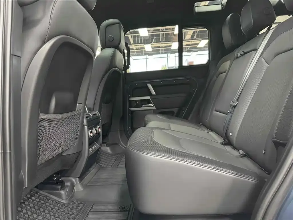 Land Rover Defender 2022 из CN, фото 10