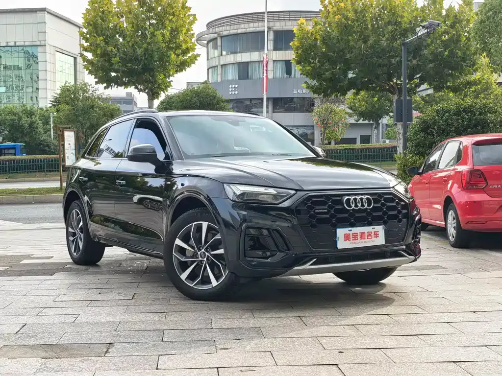 Audi Q5L 2023 из CN, фото 3