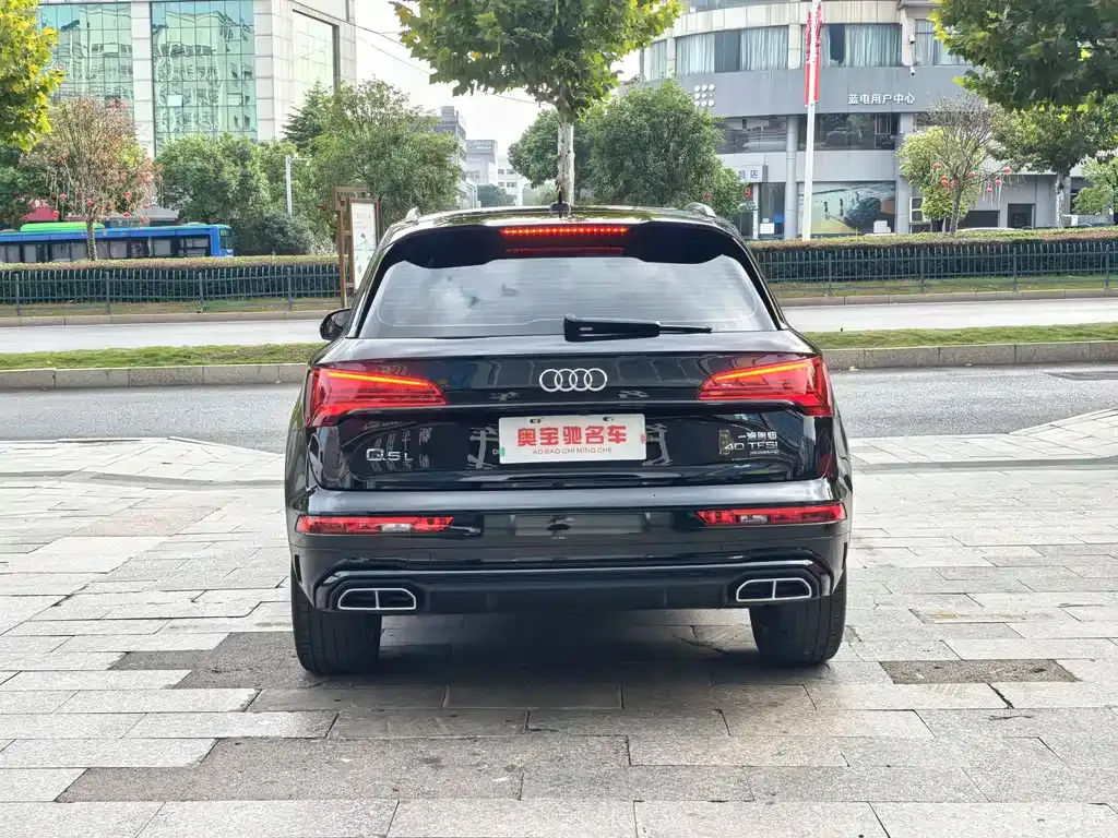 Audi Q5L 2023 из CN, фото 5