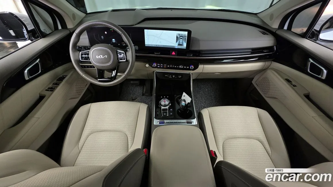 Kia Carnival — фото 7