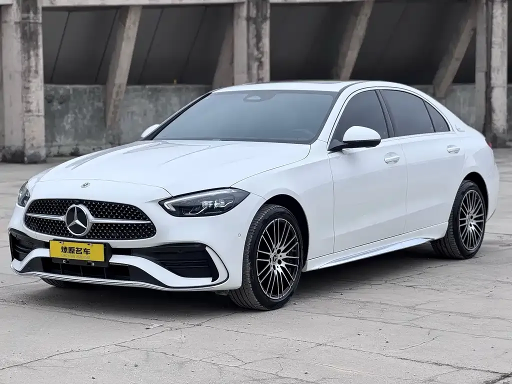 Mercedes-Benz C-Class — фото 1