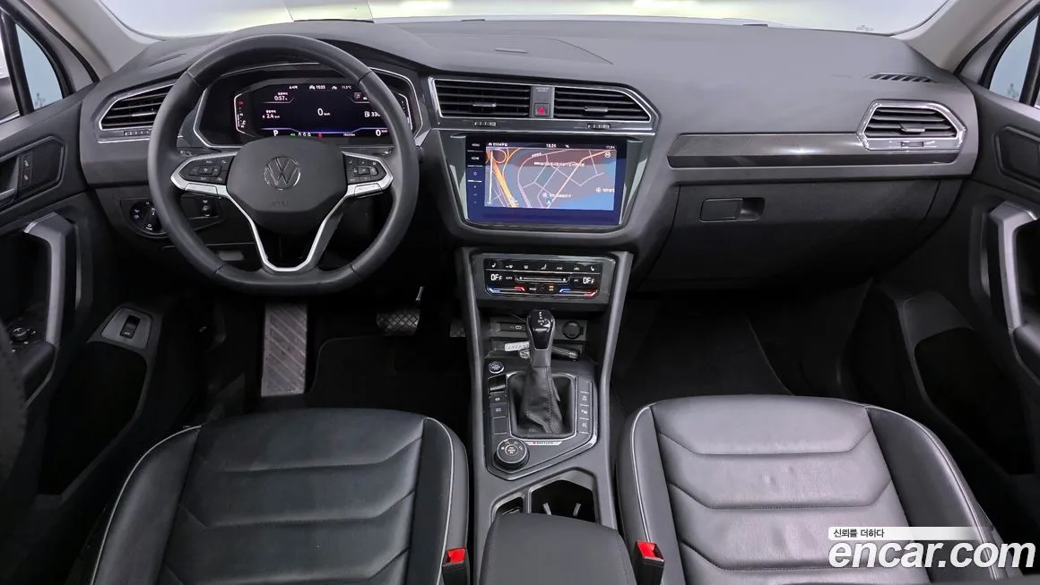 Volkswagen Tiguan — фото 7