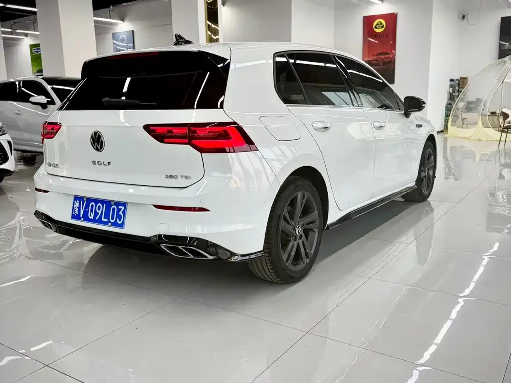 Volkswagen Golf 2022 из CN, фото 6
