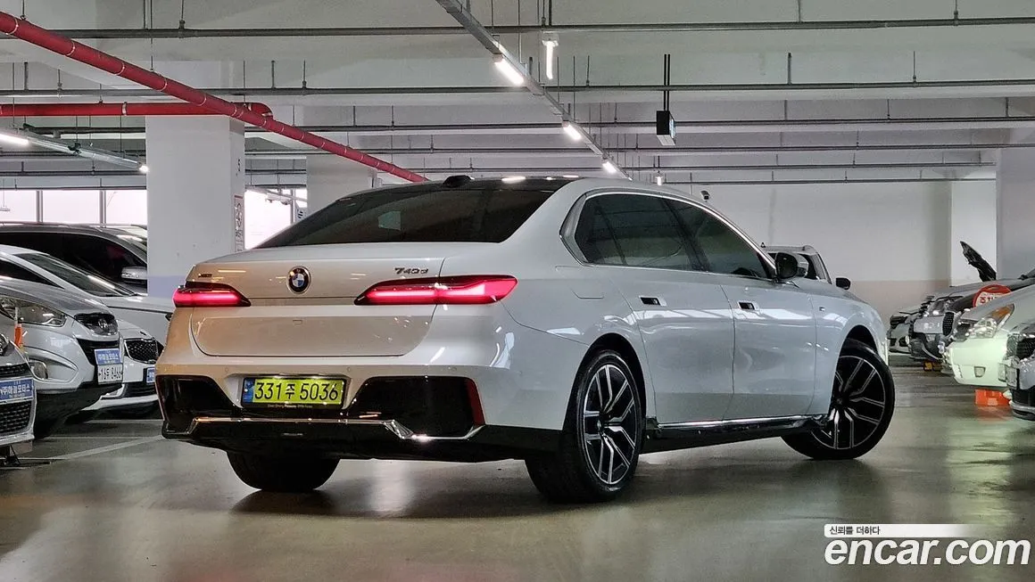 BMW 7-Series 2024 из KR, фото 2