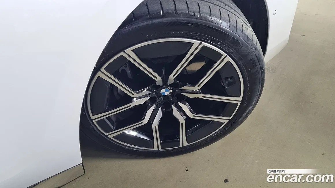 BMW 7-Series 2024 из KR, фото 5