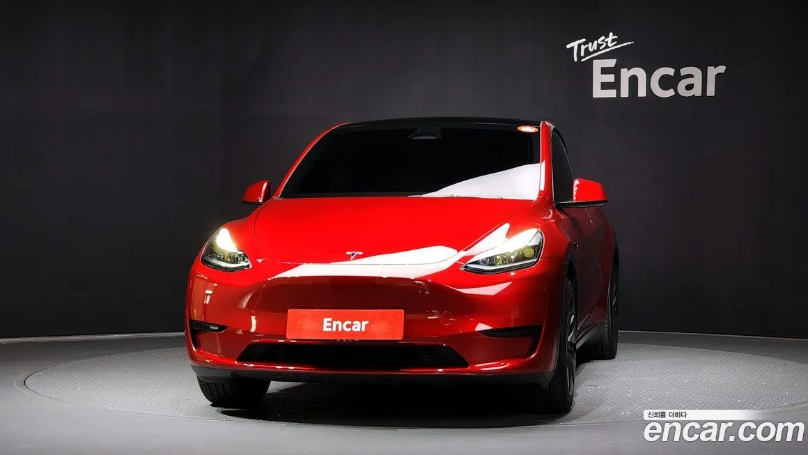 Tesla Model Y — фото 3