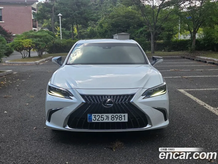 Lexus ES 2024 из KR, фото 1