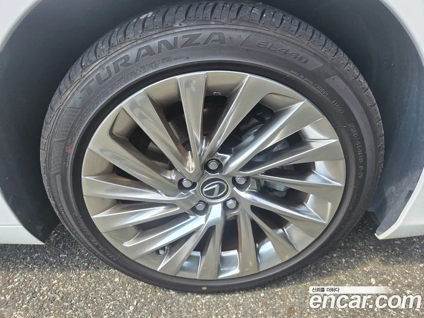 Lexus ES 2024 из KR, фото 5