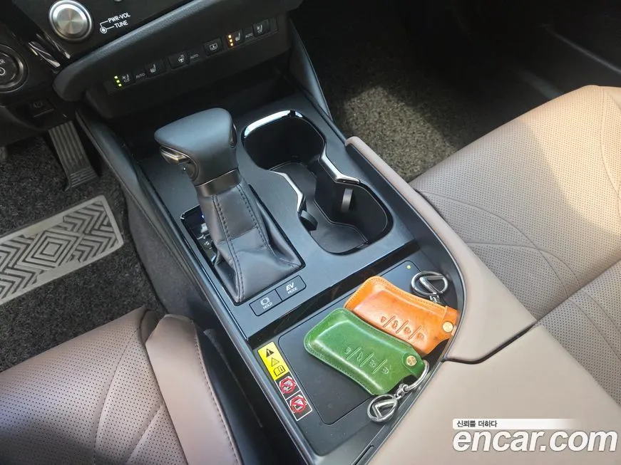 Lexus ES 2024 из KR, фото 9