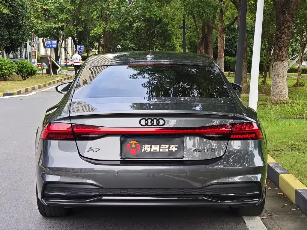 Audi A7 2023 из CN, фото 5