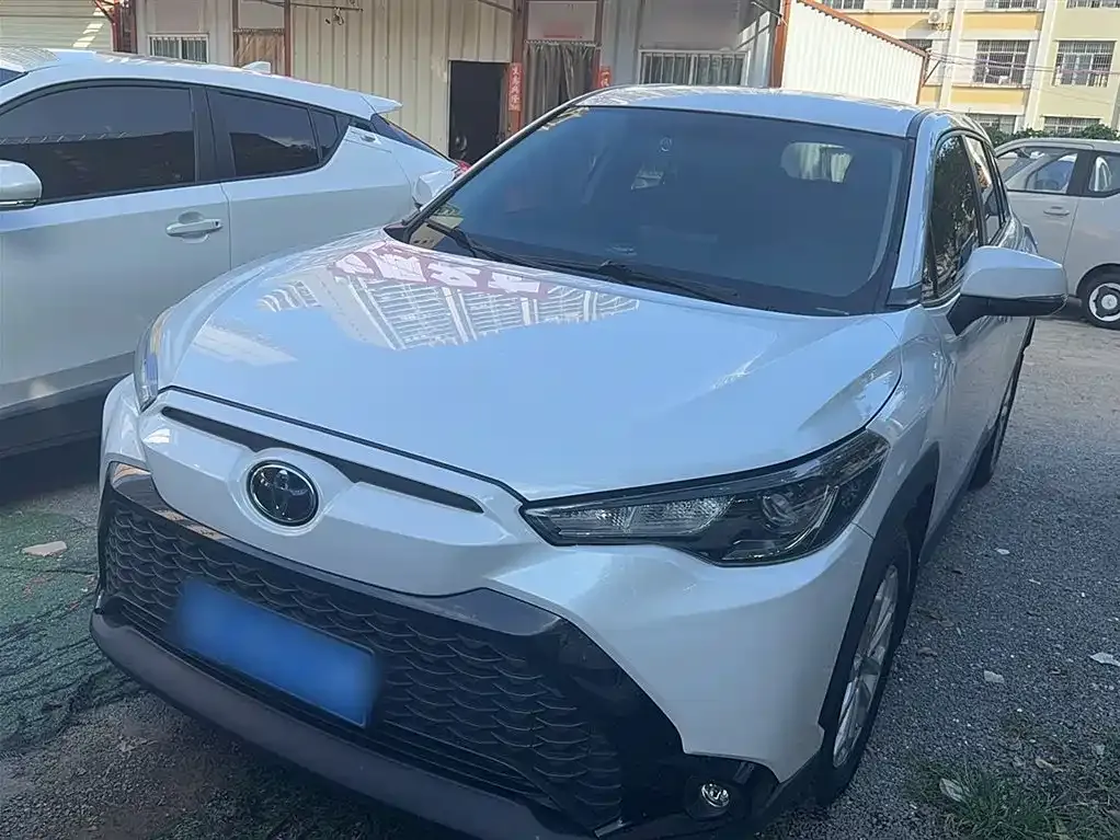 Toyota Frontlander 2023 из CN, фото 2