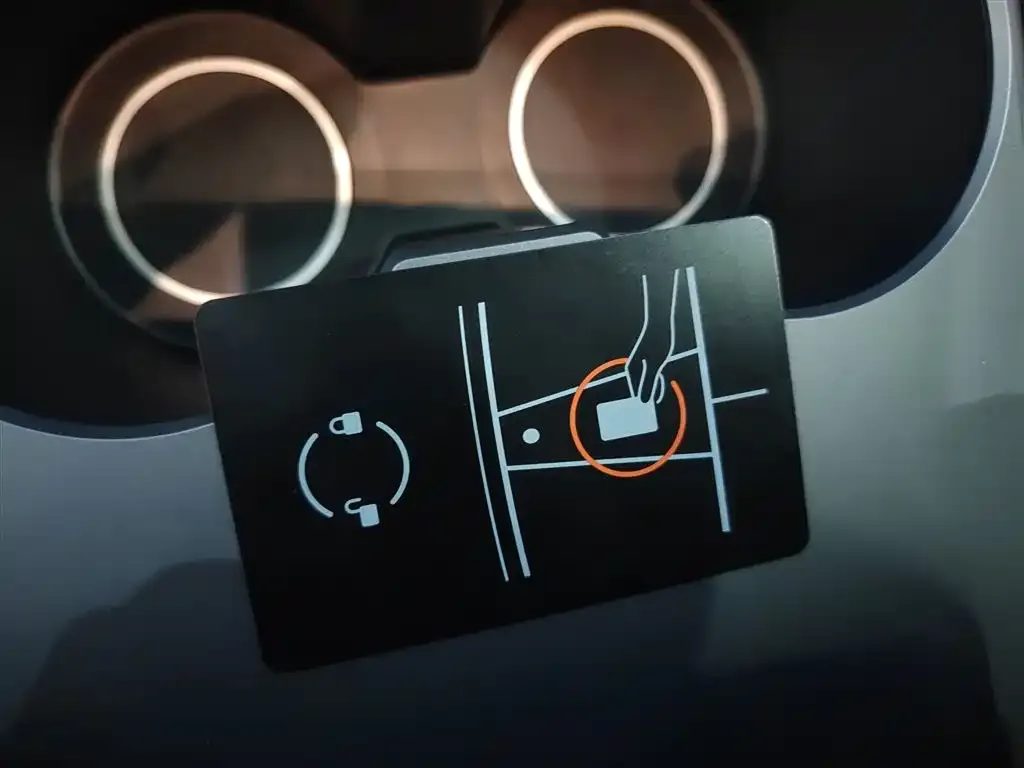 Tesla Model Y 2023 из CN, фото 9