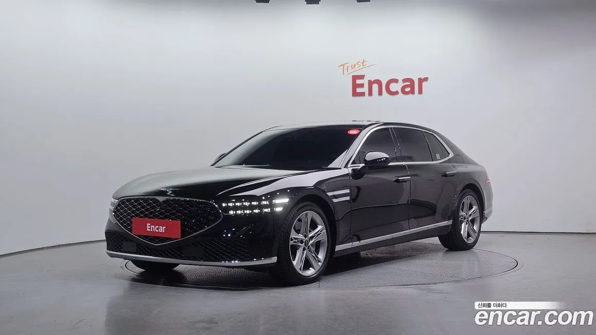 Genesis G90 — фото 1