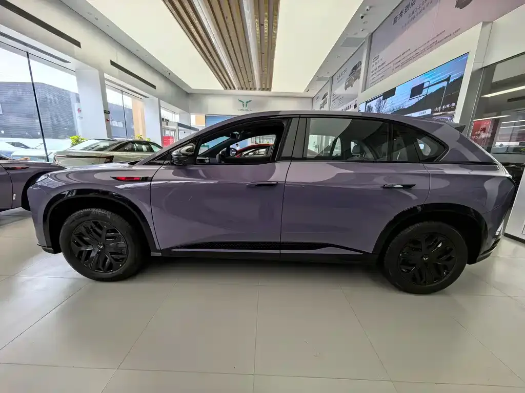 Hongqi Tiangong 08 2025 из CN, фото 3