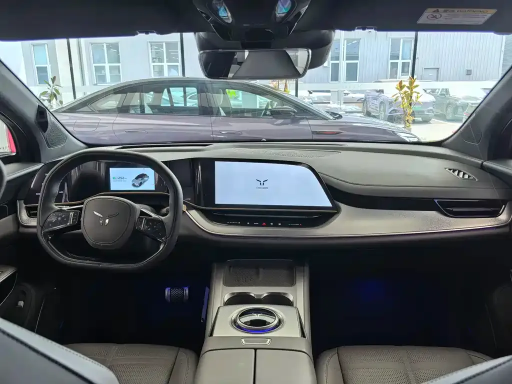 Hongqi Tiangong 08 2025 из CN, фото 8