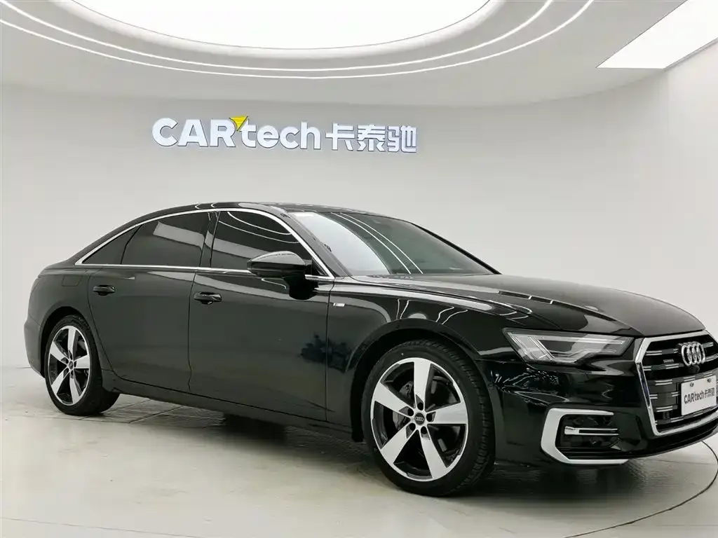 Audi A6L 2022 из CN, фото 10