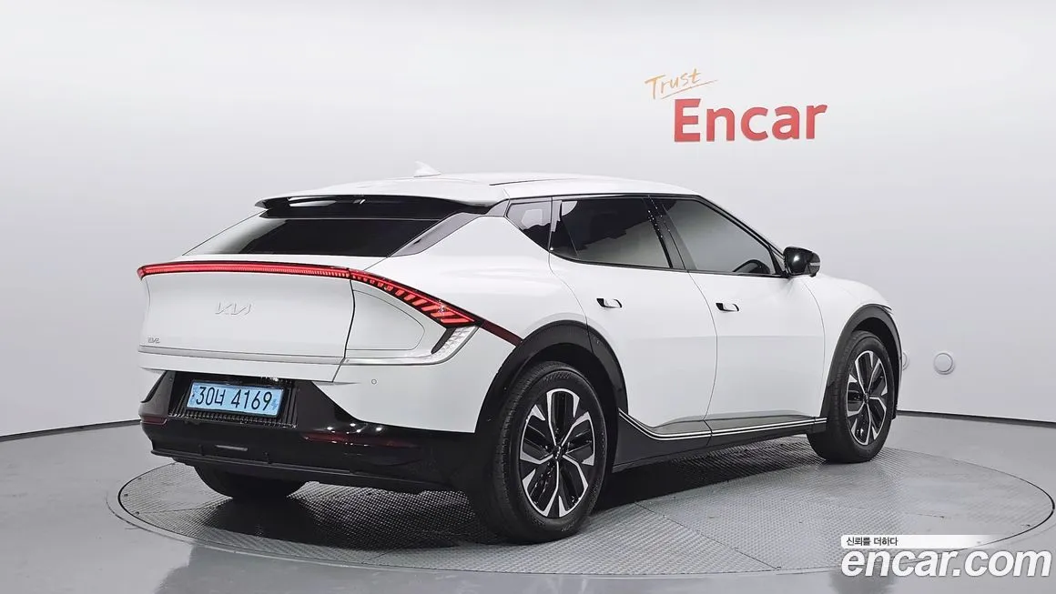 Kia EV6 — фото 2