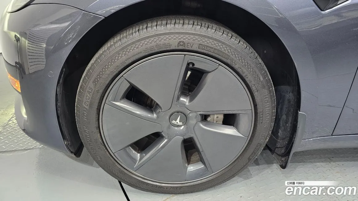 Tesla Model 3 2021 из KR, фото 5