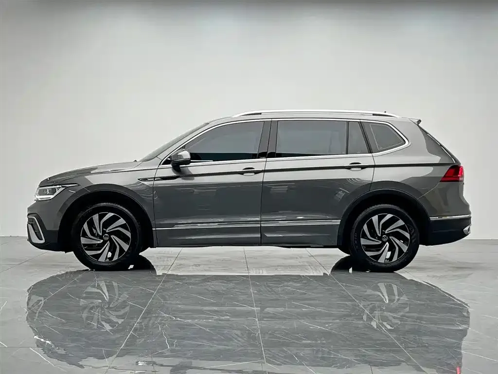 [object Object] Tiguan L 2024 из CN, фото 3