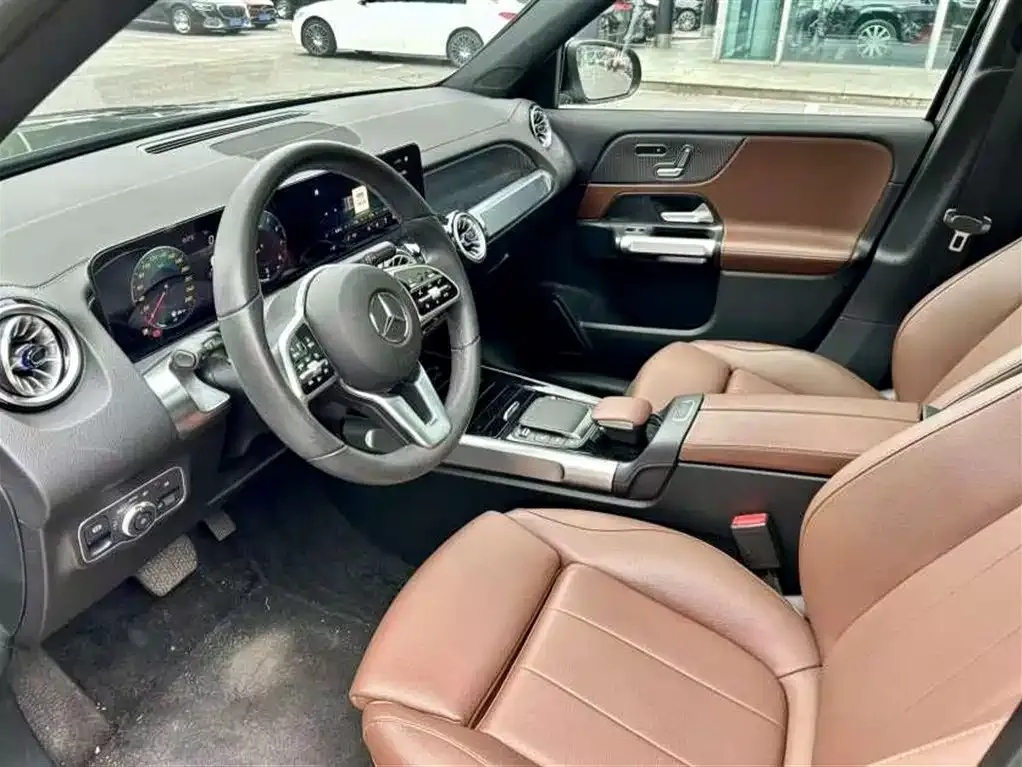 Mercedes-Benz GLB 2023 из CN, фото 10