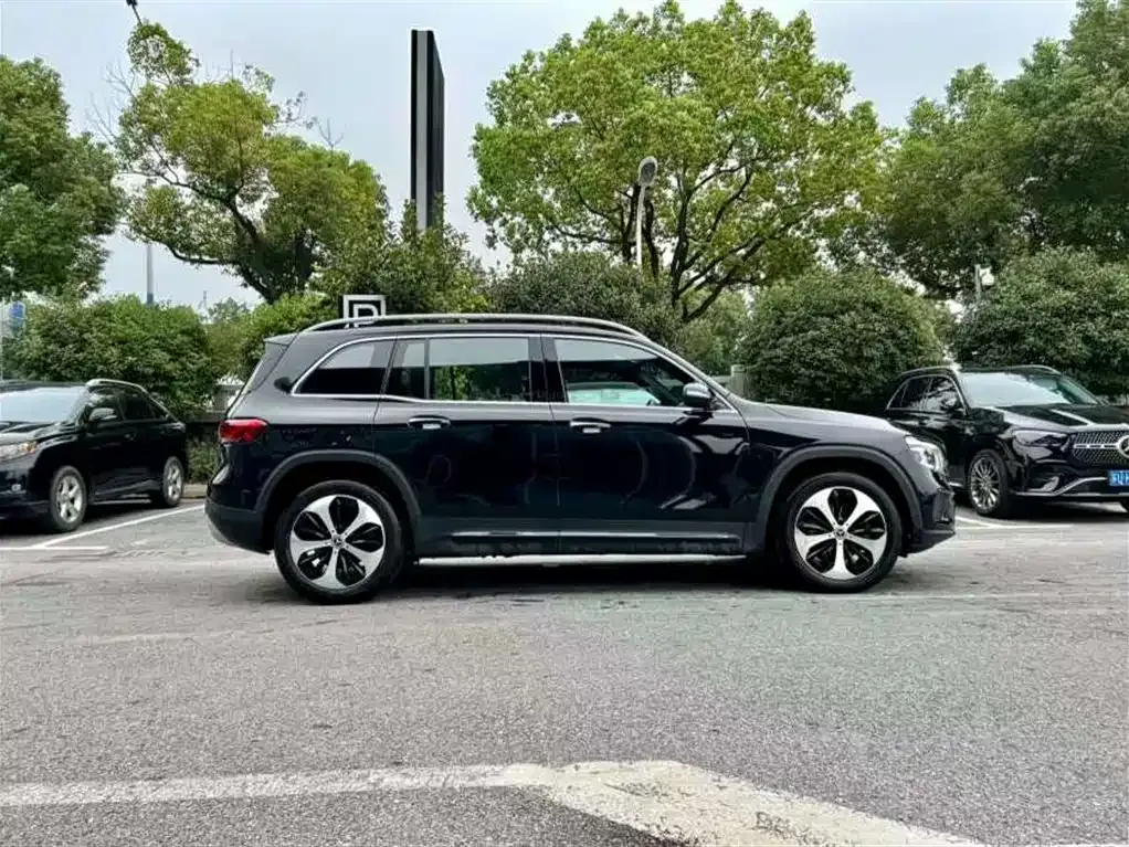 Mercedes-Benz GLB 2023 из CN, фото 2