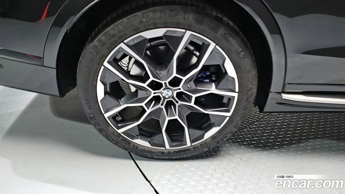 BMW X7 2023 из KR, фото 5