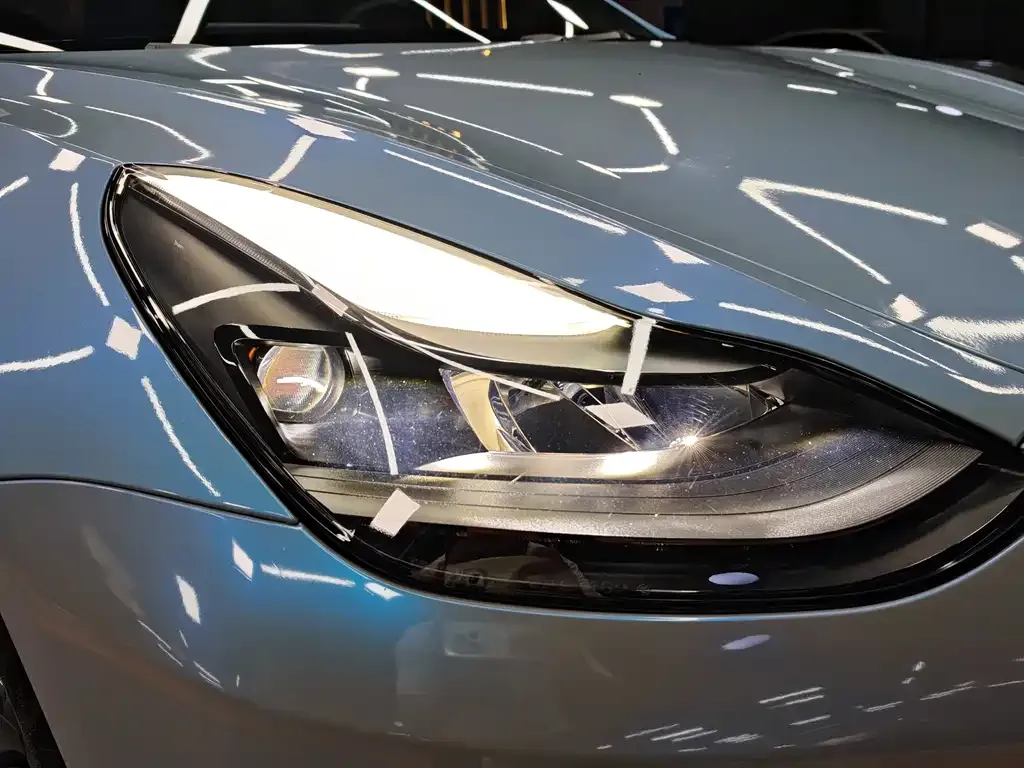 Tesla Model 3 — фото 6