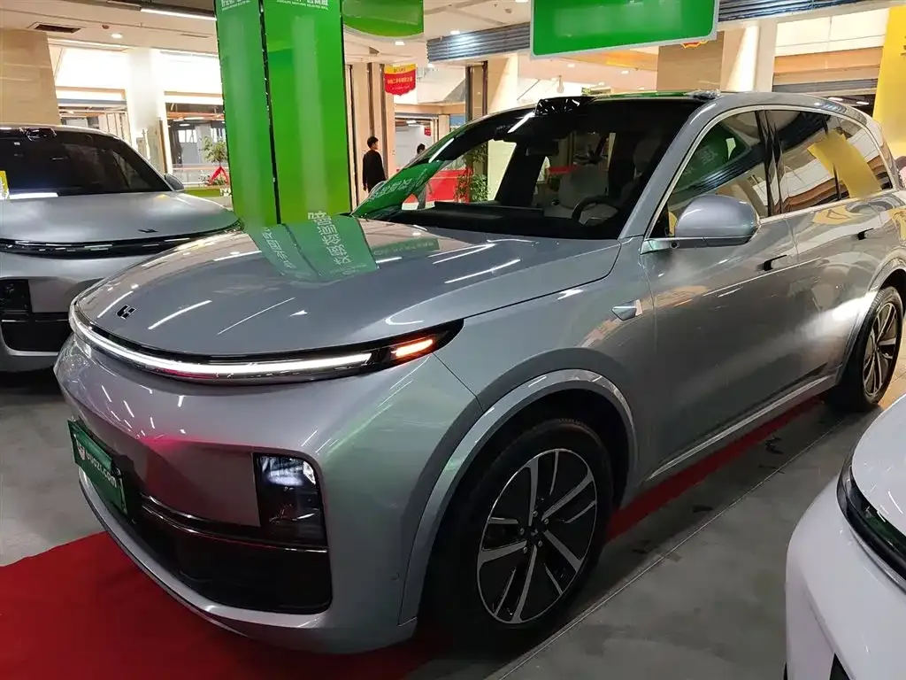Li Auto L8 2024 из CN, фото 1