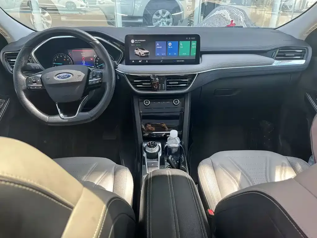 Ford Escape 2021 из CN, фото 6