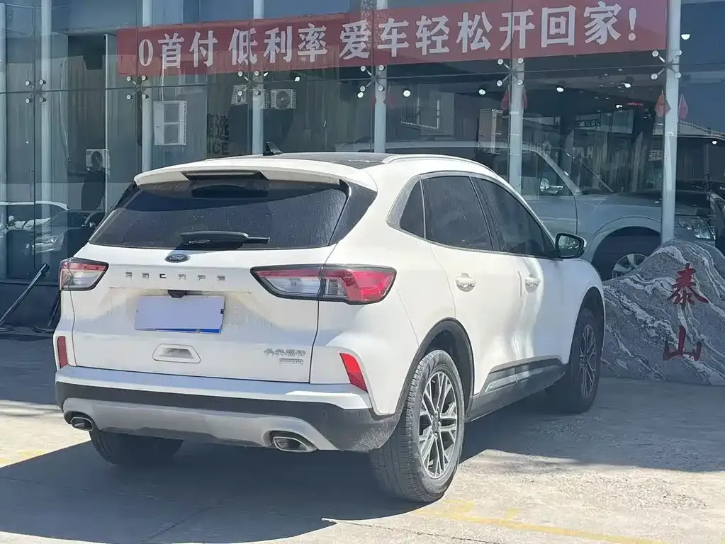 Ford Escape 2021 из CN, фото 7