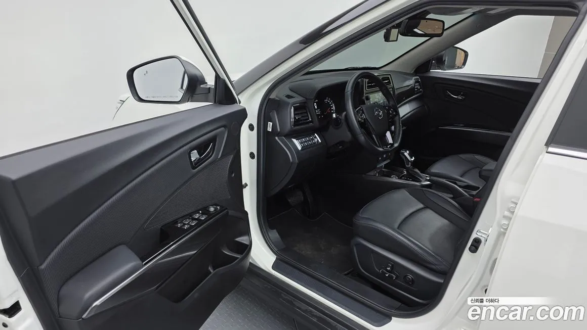 KG Mobility (Ssangyong) TIBOLI 2022 из KR, фото 10