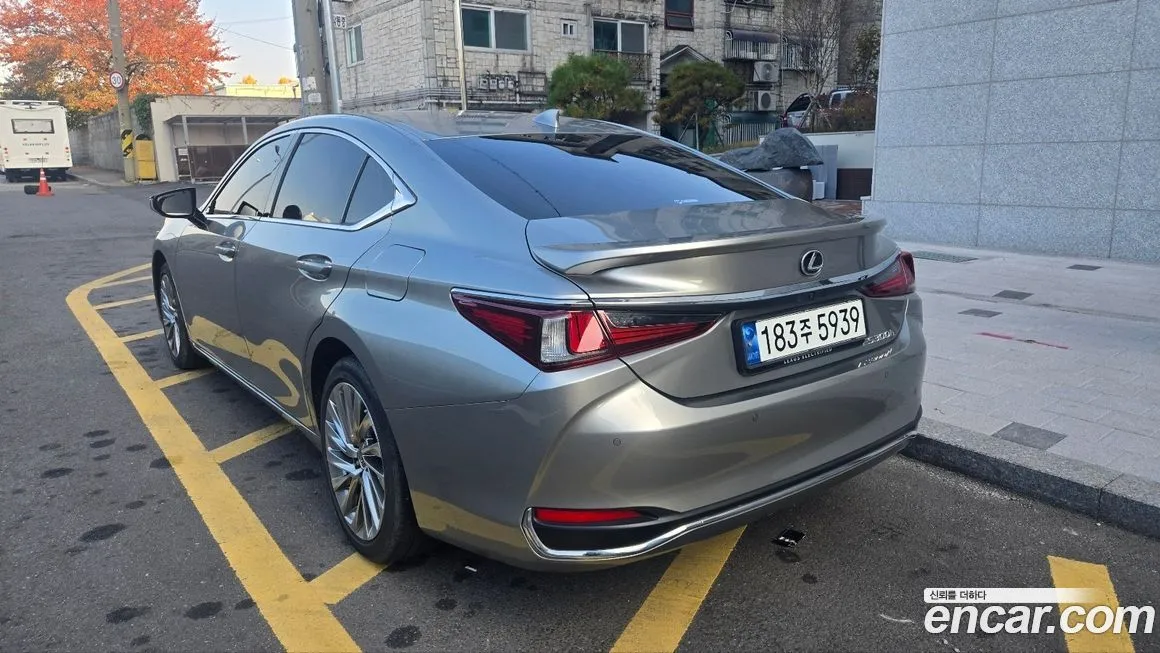 Lexus ES 2023 из KR, фото 5