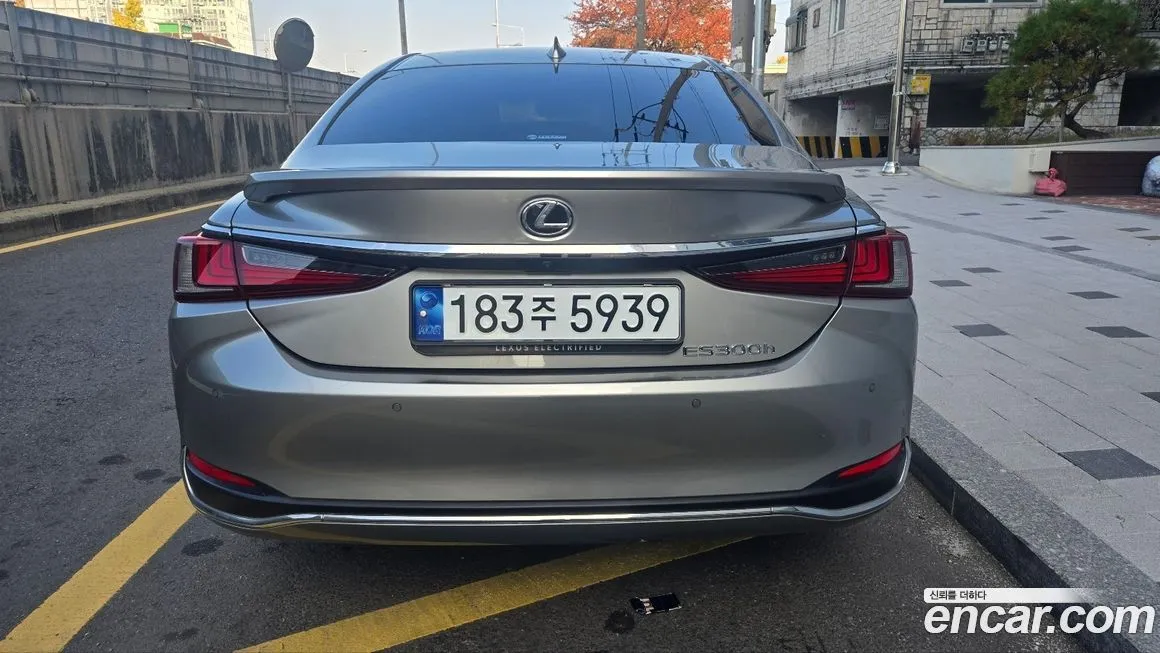 Lexus ES 2023 из KR, фото 6
