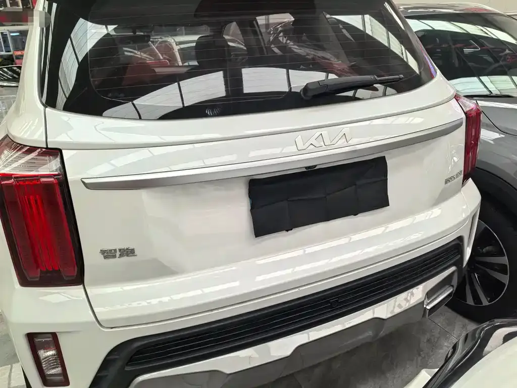 Kia Sportage 2023 из CN, фото 5