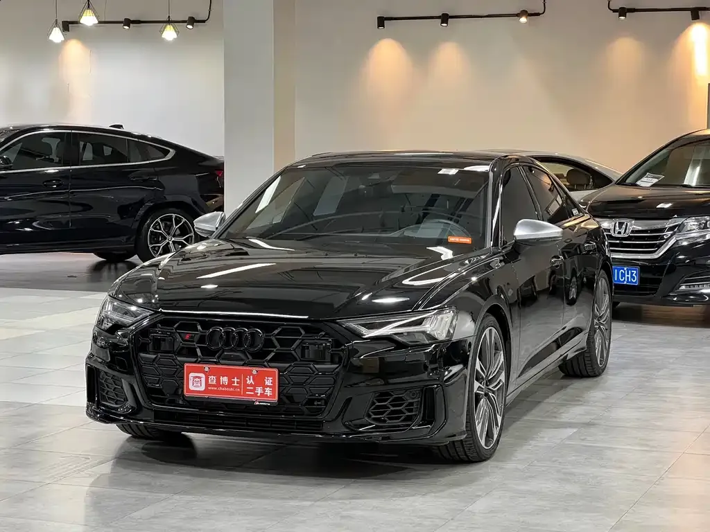 Audi S6