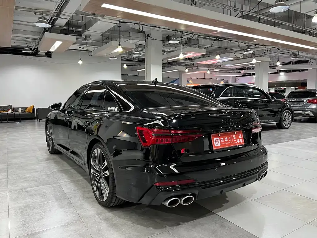 Audi S6 2024 из CN, фото 5