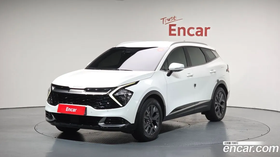 Kia Sportage — фото 1