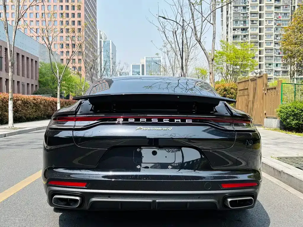 Porsche Panamera Hybrid — фото 5