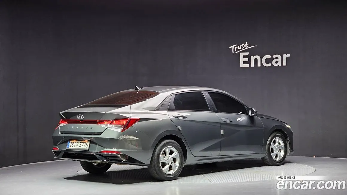 Hyundai AVANTE 2021 из KR, фото 2