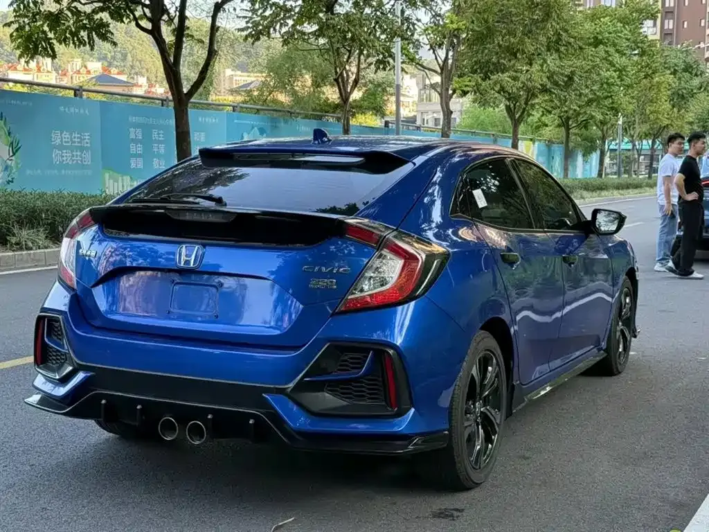 Honda Civic — фото 4