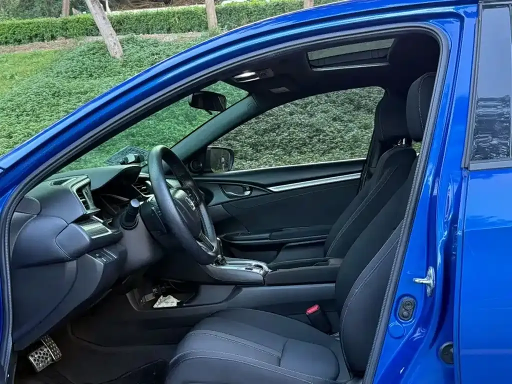 Honda Civic — фото 5