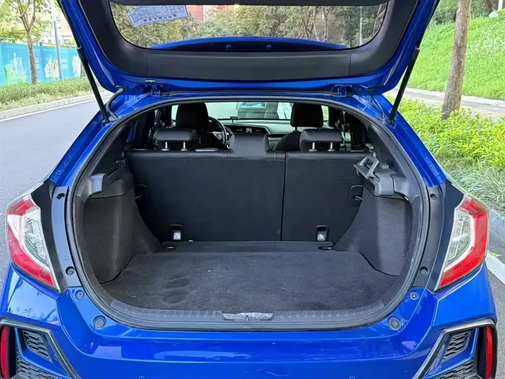 Honda Civic — фото 8