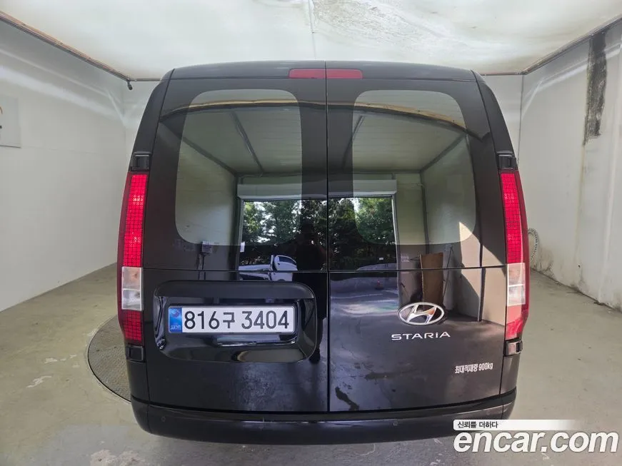 Hyundai Staria 2023 из KR, фото 1