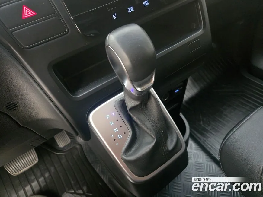 Hyundai Staria 2023 из KR, фото 9