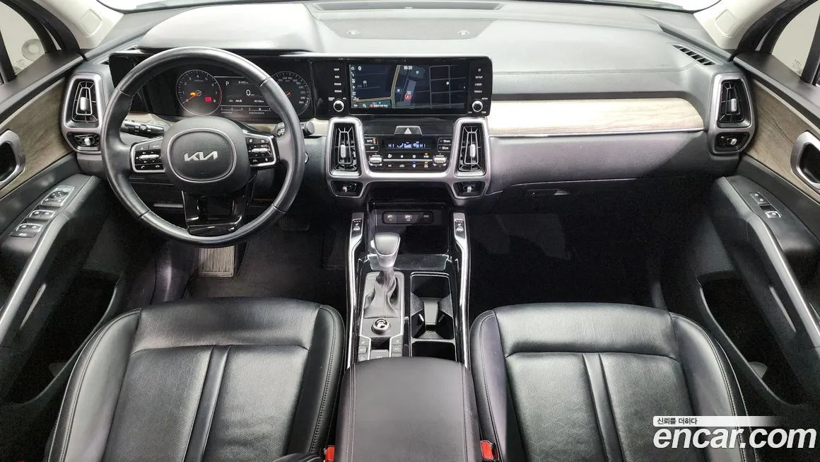 Kia Sorento — фото 7